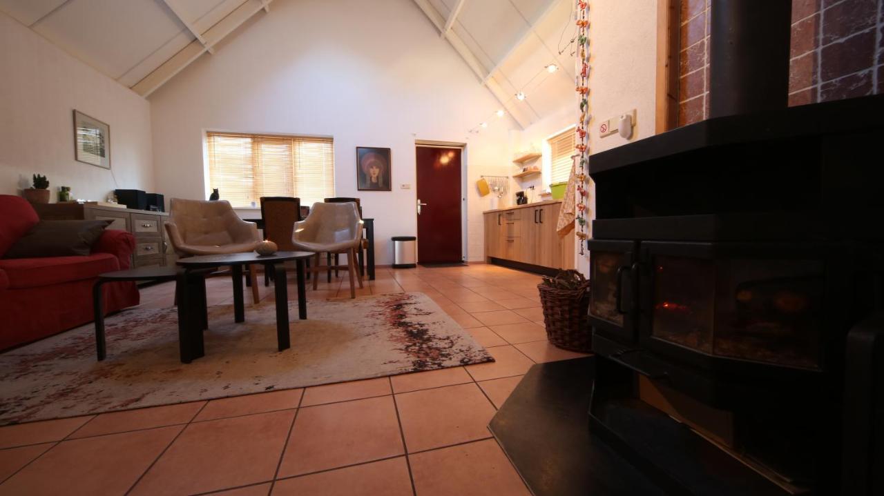 Holiday home Gastenhuis De Veenstraal Gieterveen