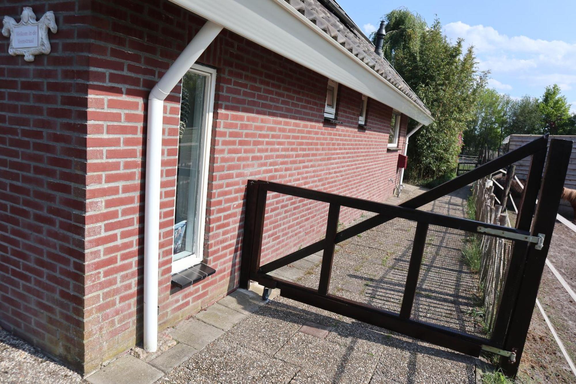 Holiday home Gastenhuis De Veenstraal Gieterveen